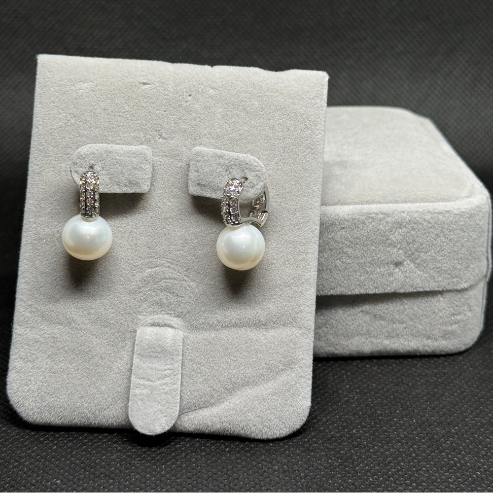Elegant Silver Pearl Earrings